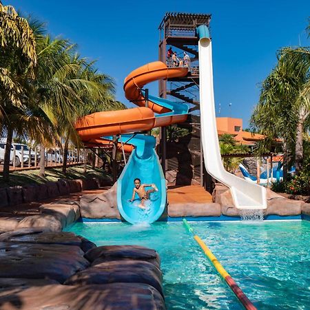 Grandes Lagos Resorts E Parque Aquatico Santa Clara d'Oeste Екстер'єр фото