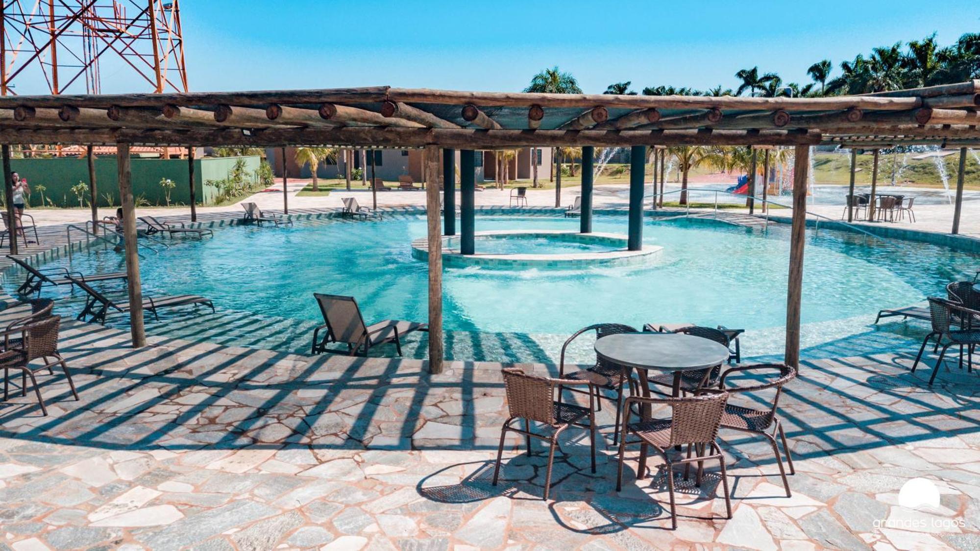 Grandes Lagos Resorts E Parque Aquatico Santa Clara d'Oeste Екстер'єр фото