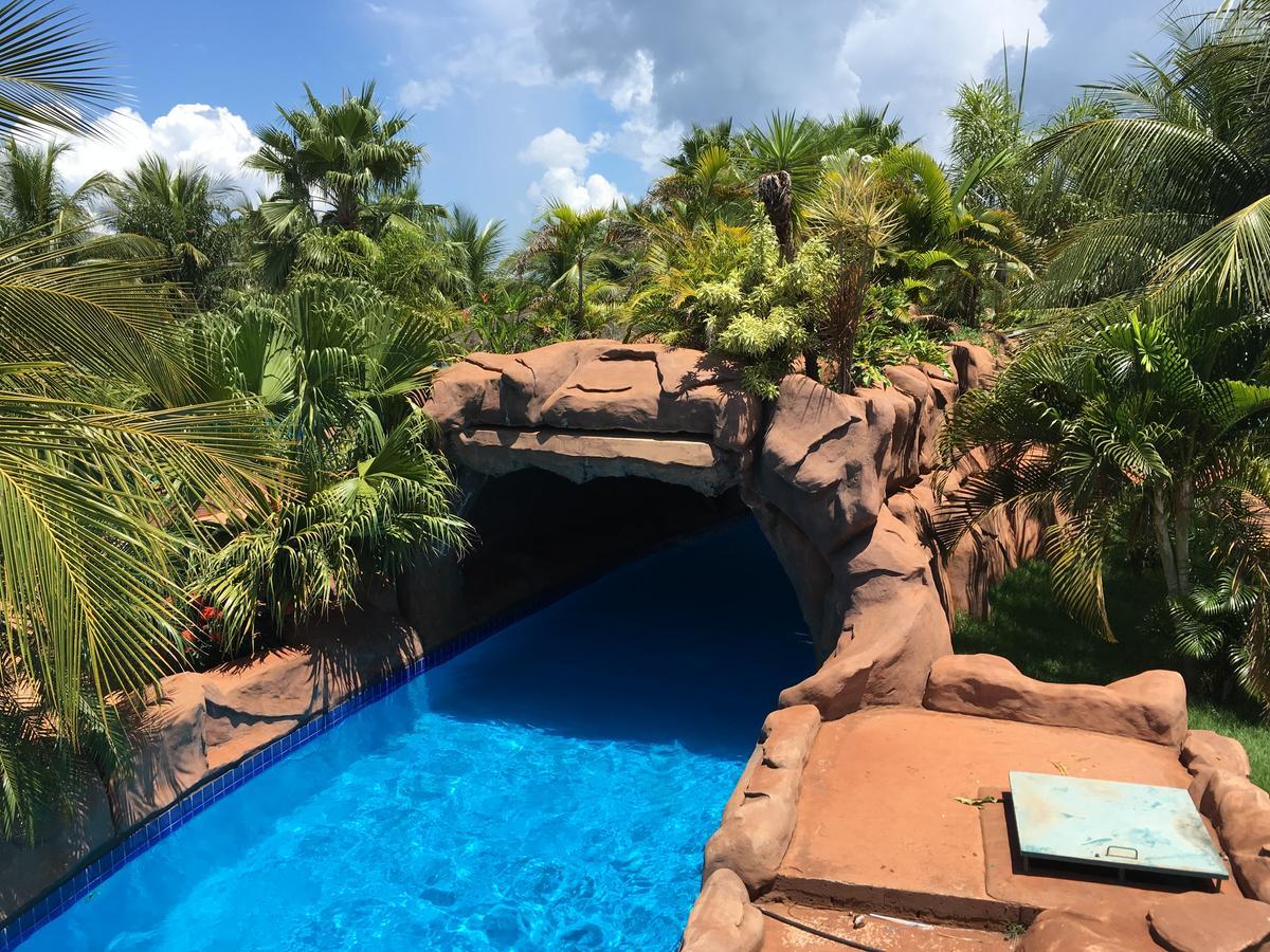 Grandes Lagos Resorts E Parque Aquatico Santa Clara d'Oeste Екстер'єр фото