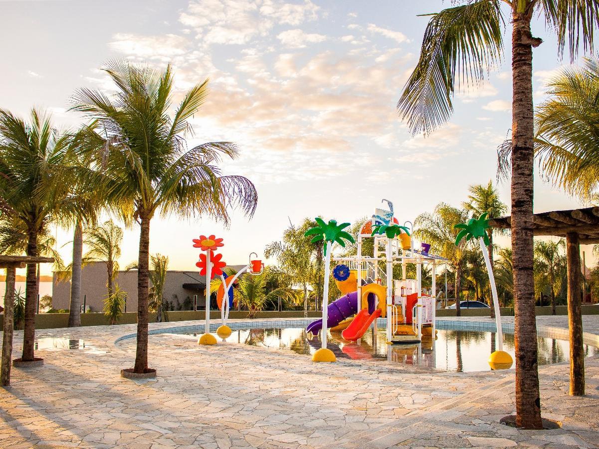 Grandes Lagos Resorts E Parque Aquatico Santa Clara d'Oeste Екстер'єр фото