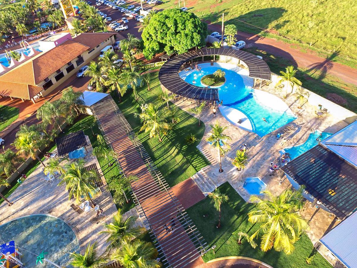 Grandes Lagos Resorts E Parque Aquatico Santa Clara d'Oeste Екстер'єр фото